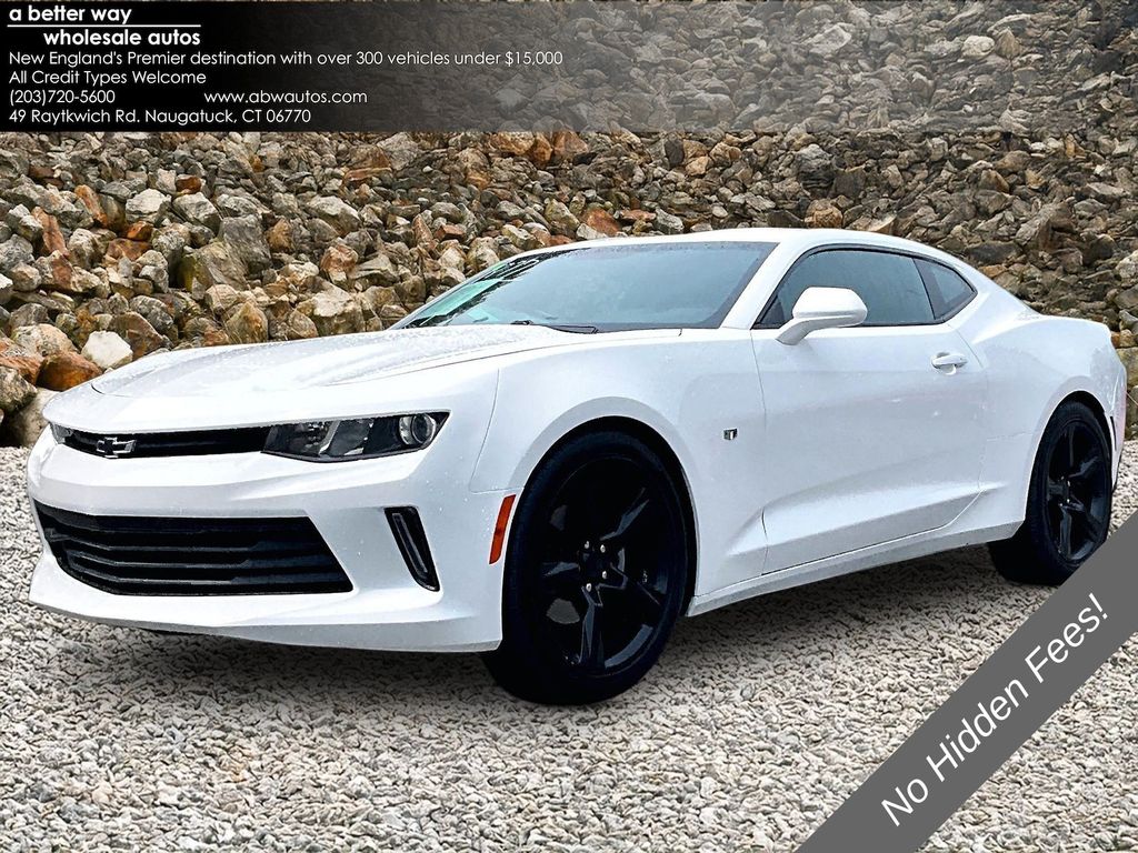 Summit White 2017 Chevrolet Camaro Coupe Rear-Wheel Drive 6-Speed Manual