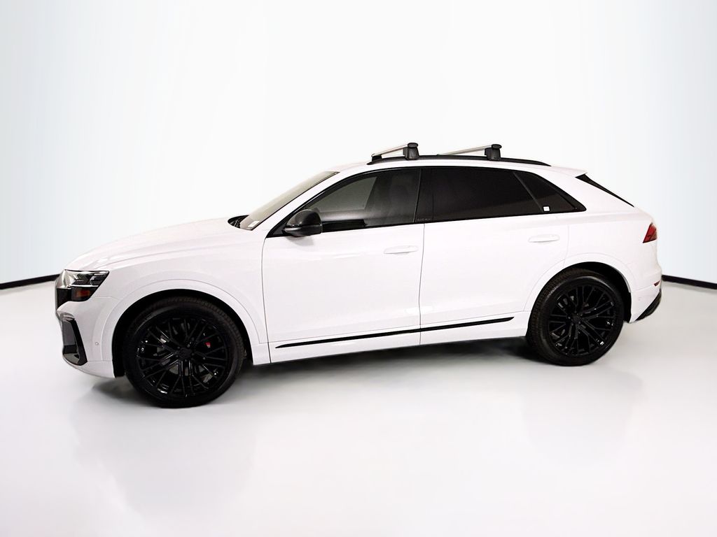 Thumbnail: 2026 Audi SQ8 - 8