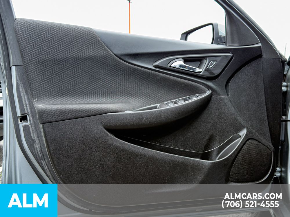 Used 2024 Gray Chevrolet LT image 10
