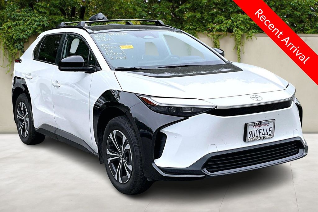 2025 Toyota bZ4X XLE FWD