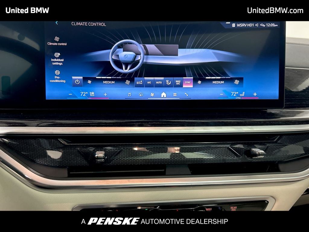 Thumbnail: 2024 BMW X5 - 19