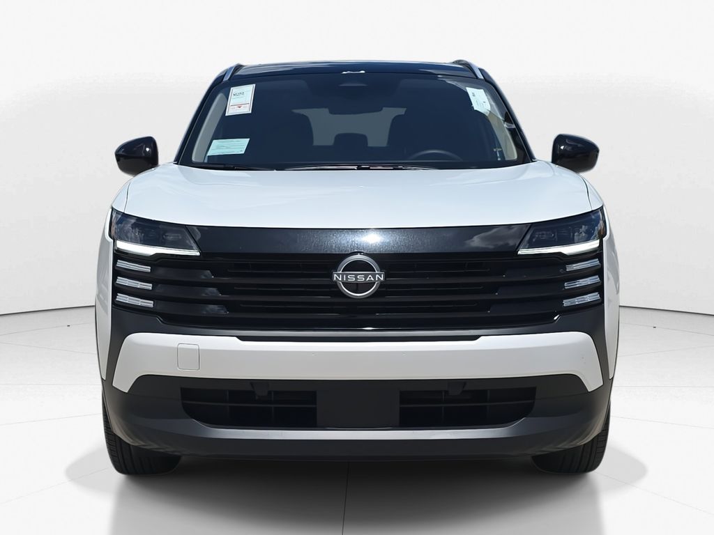2025 Aspen White Tricoat/Super Black Nissan Kicks SV FWD SUV