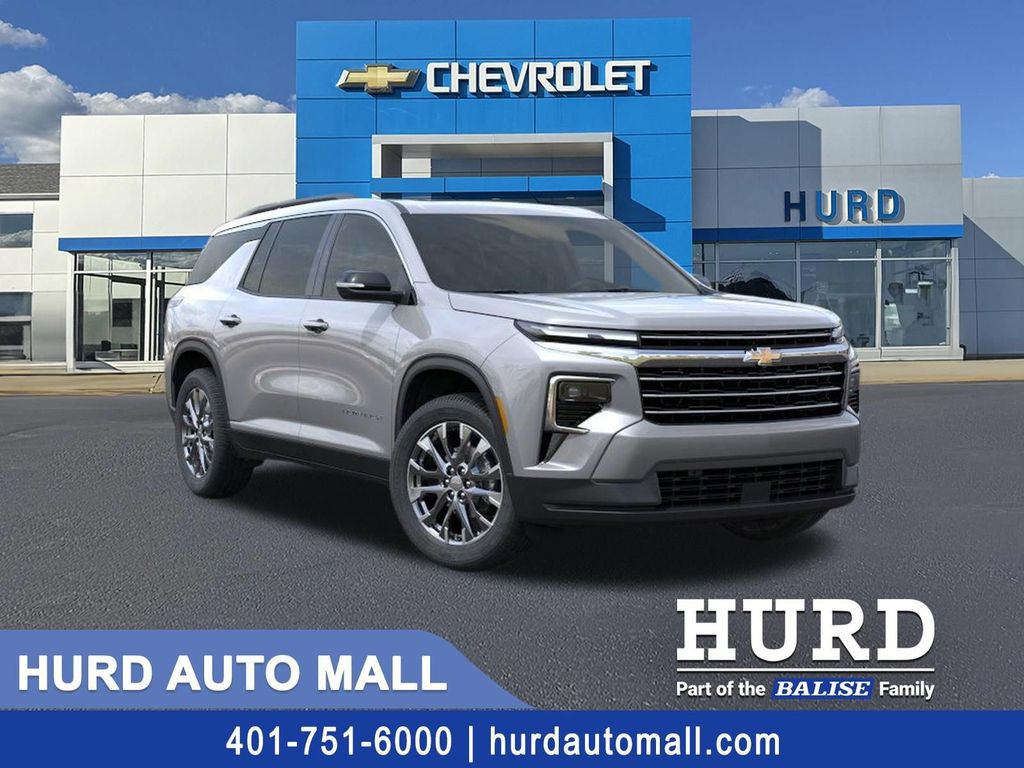 Sterling Gray Metallic 2026 Chevrolet Traverse SUV / Crossover Four-Wheel Drive 8-Speed Automatic