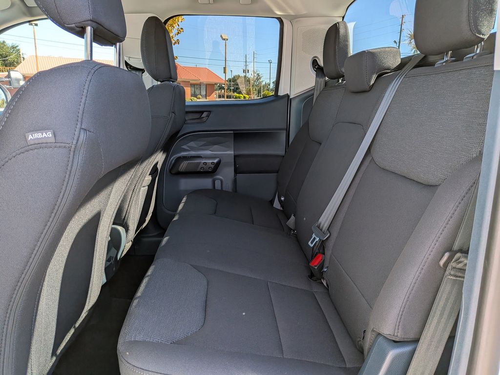 2025 Ford Maverick XL