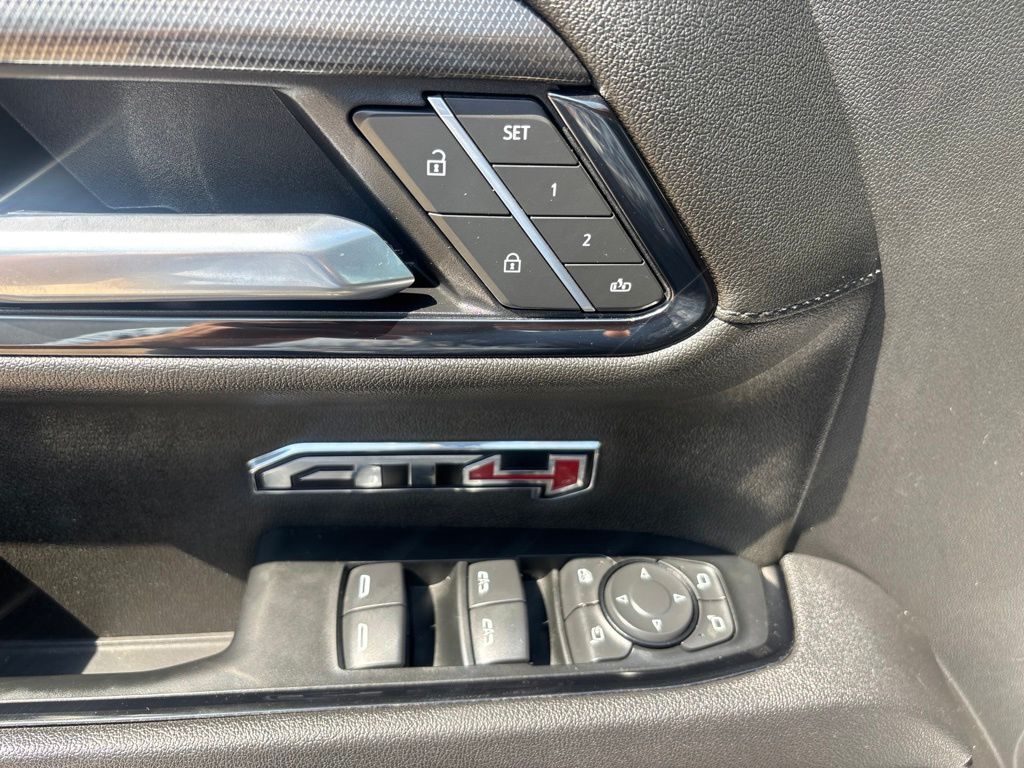 Used 2025 GMC Sierra 1500 Truck