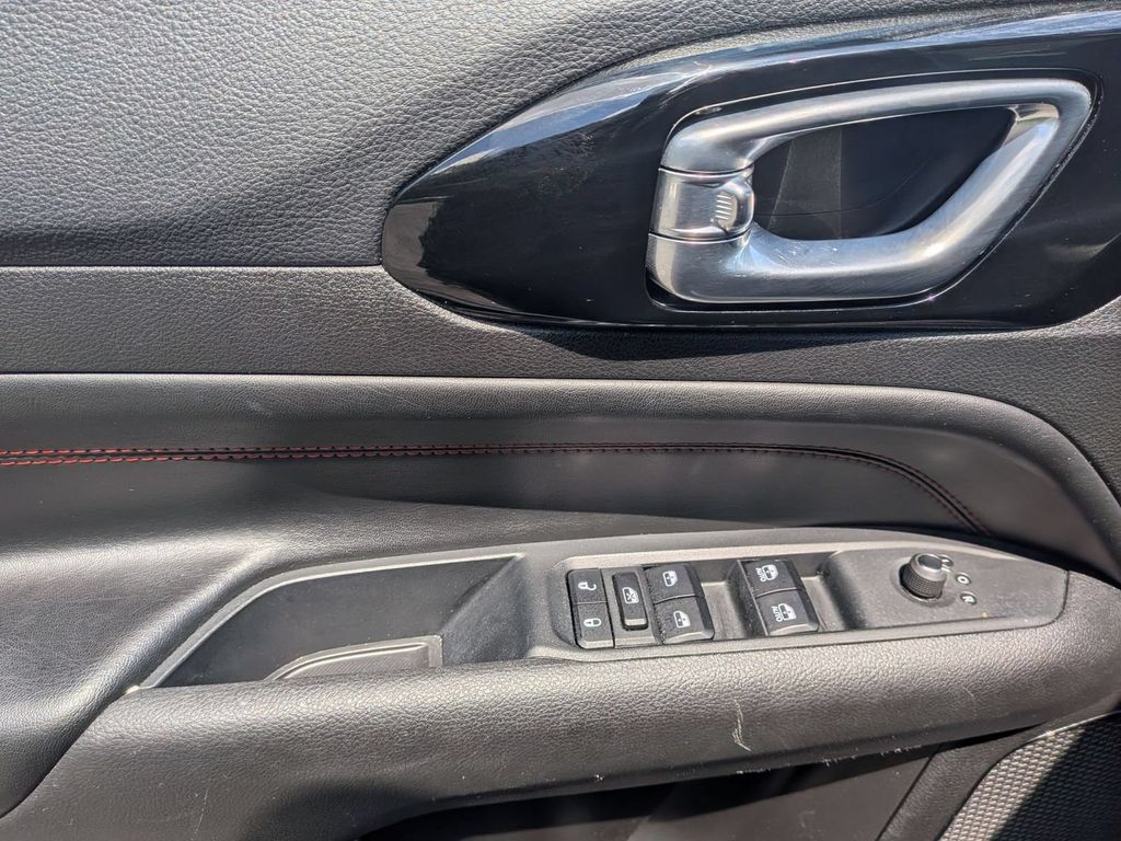 2025 Jeep Compass Trailhawk - Photo 14