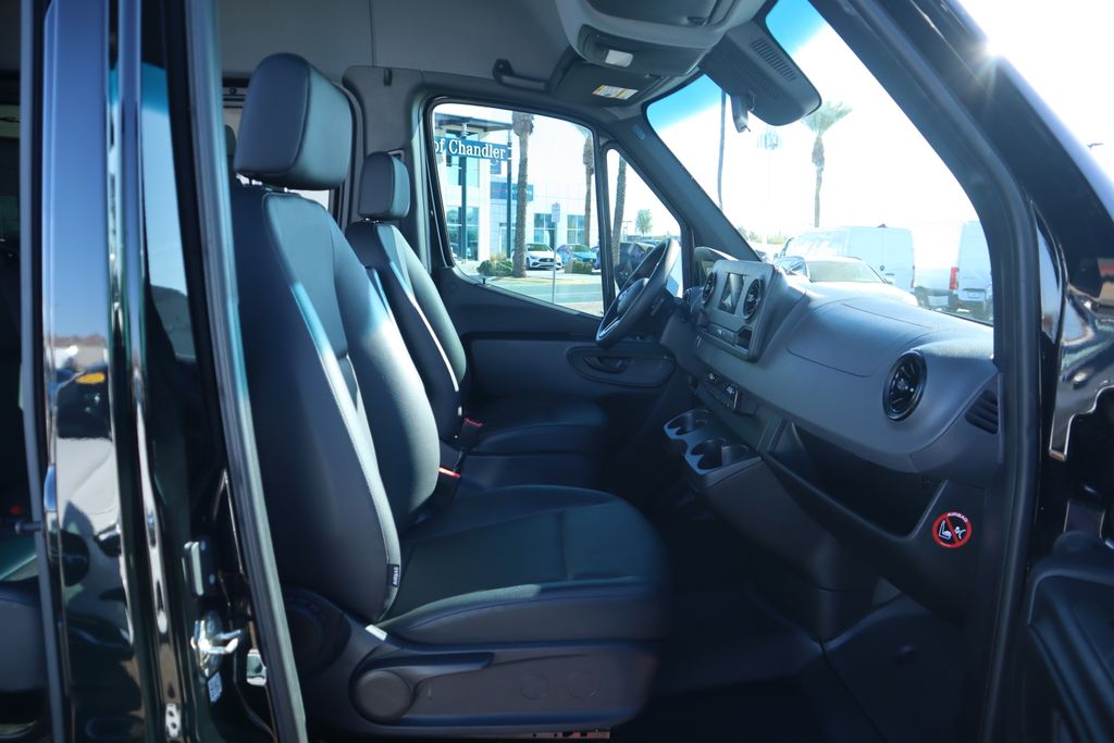 2020 Mercedes-Benz Sprinter 2500 20