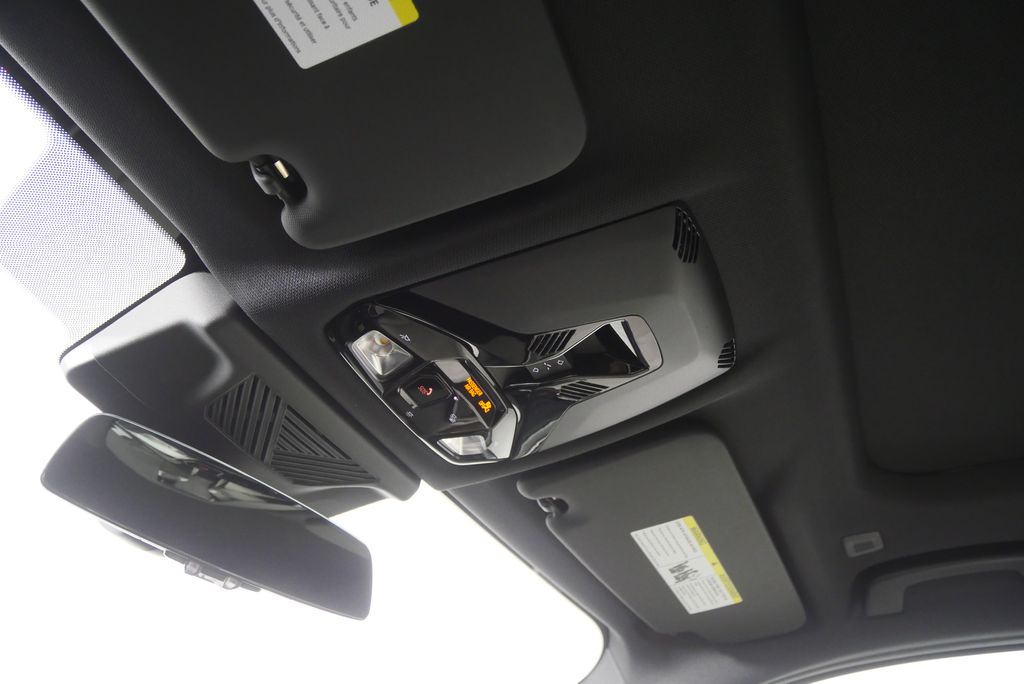 Thumbnail: 2026 BMW X1 - 19