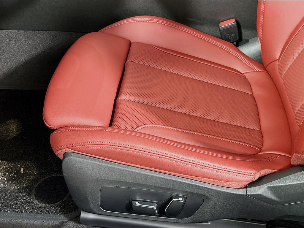 Thumbnail: 2026 BMW 2 Series - 21