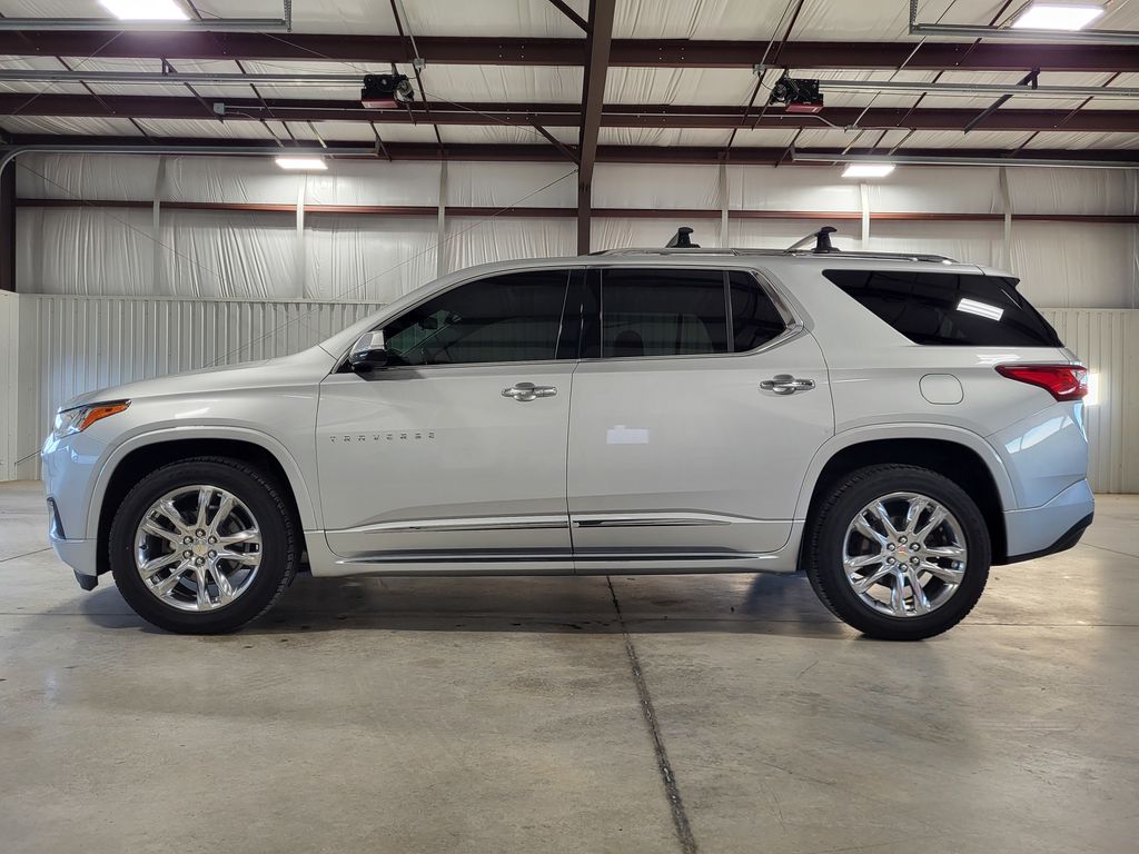 2019 Chevrolet Traverse High Country 3