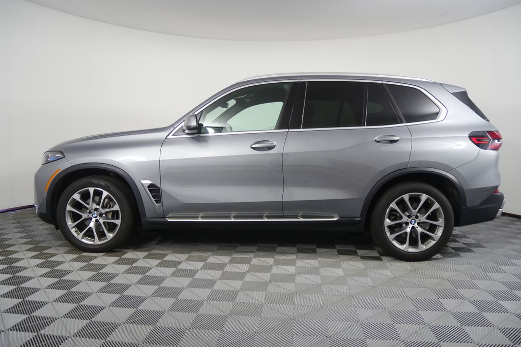 Thumbnail: 2026 BMW X5 - 6