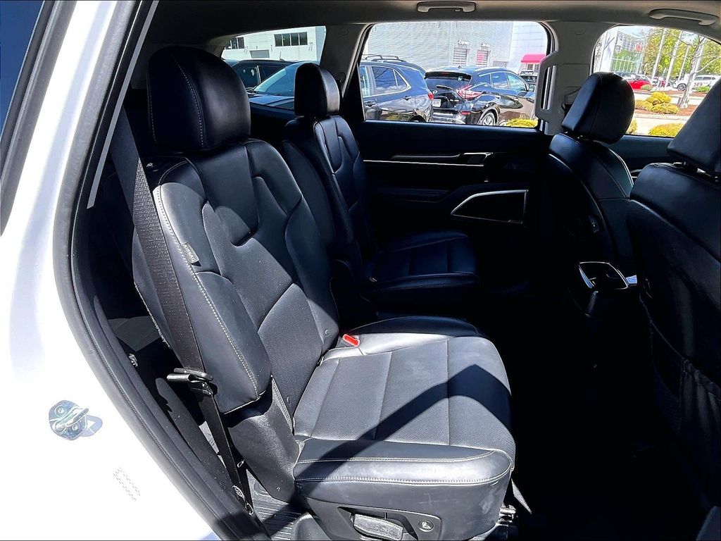 2024 Kia Telluride — photo 16