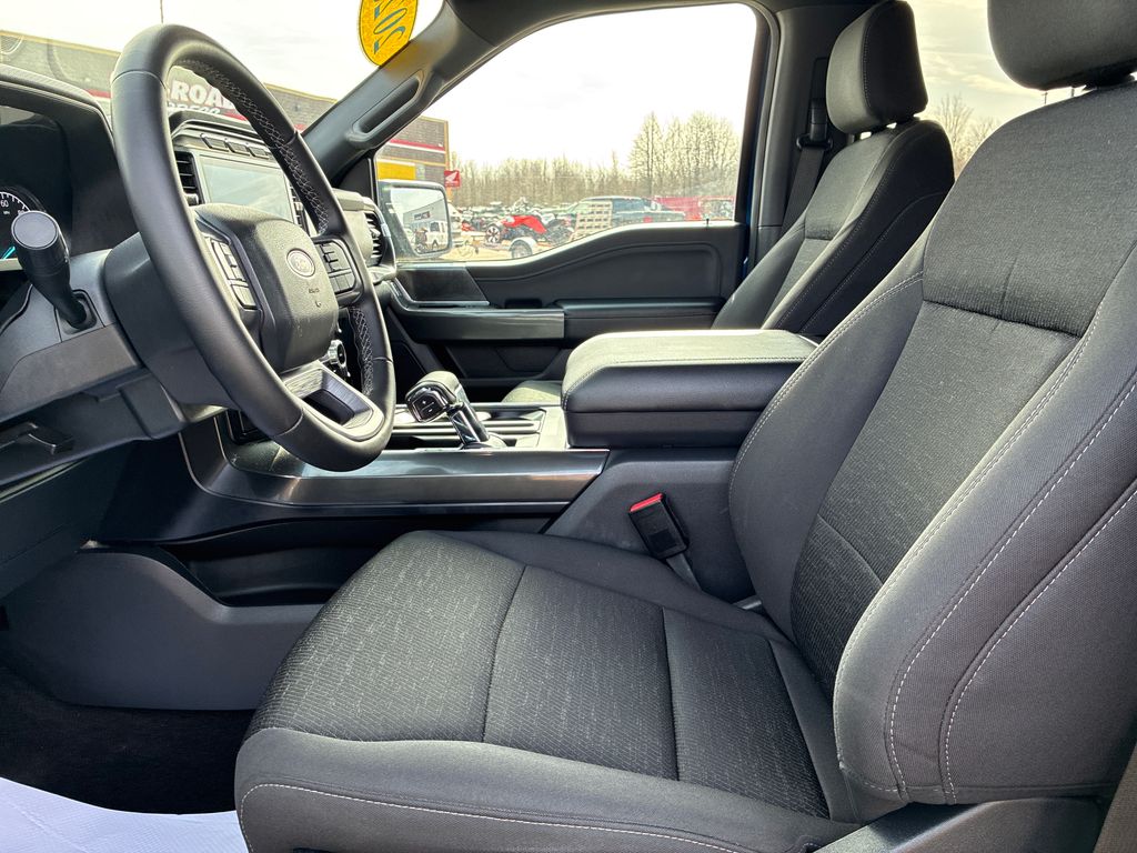 2023 Ford F-150 XLT - 10