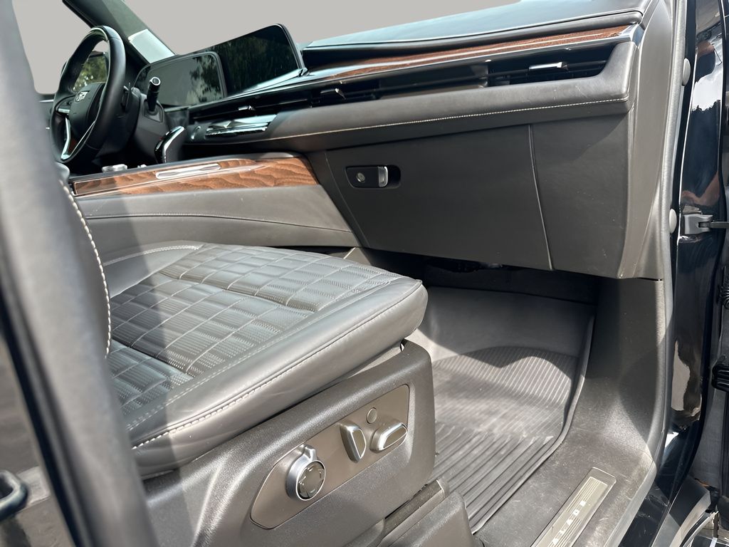 Used Car 2022 Cadillac Escalade  Sport Platinum For Sale Under $70,000 In Austin, Texas