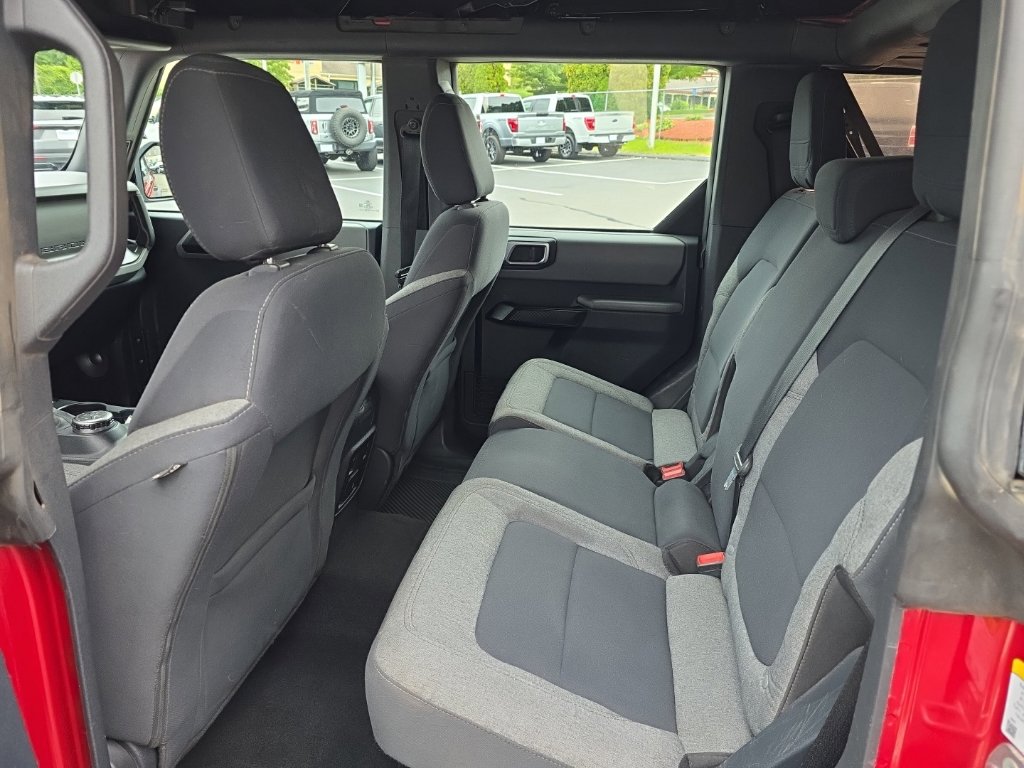 2021 Ford Bronco Base Red Metallic - Grieco Acura - Image 14