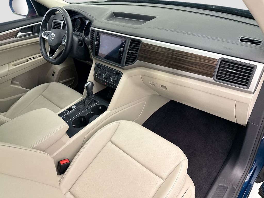 Thumbnail: 2021 Volkswagen Atlas - 15