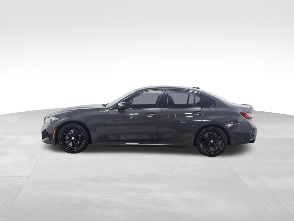 Thumbnail: 2023 BMW 3 Series - 2