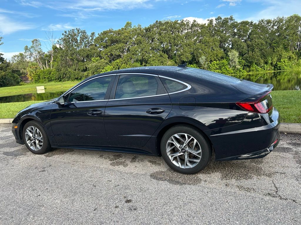 Thumbnail: 2023 Hyundai Sonata - 3