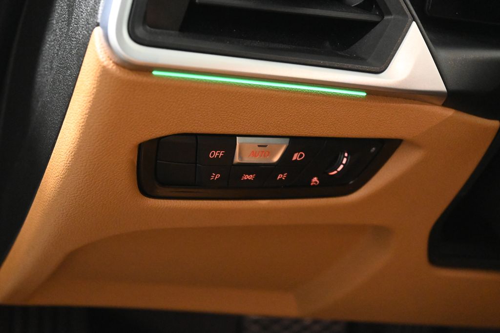 Thumbnail: 2023 BMW 3 Series - 26