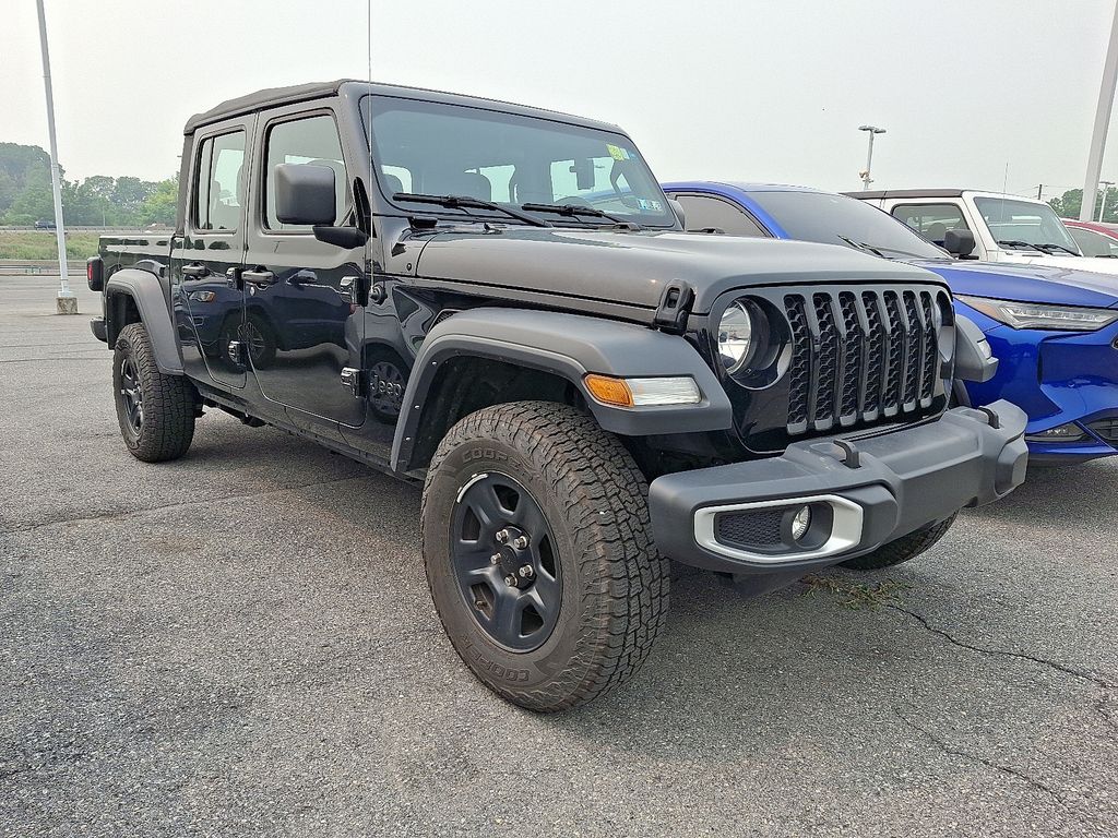 Black Clearcoat 2023 Jeep Gladiator Pickup Truck Four-Wheel Drive 8-Speed Automatic