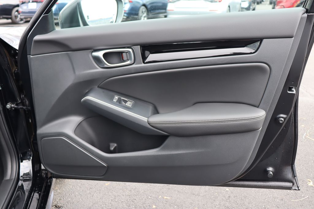 2025 Honda Civic Sport Touring 19