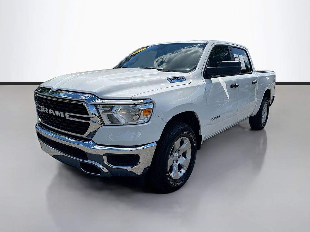 Certified Used 2023 White Ram Big Horn/Lone Star image 3