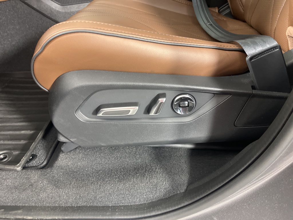 Thumbnail: 2026 Acura MDX - 24