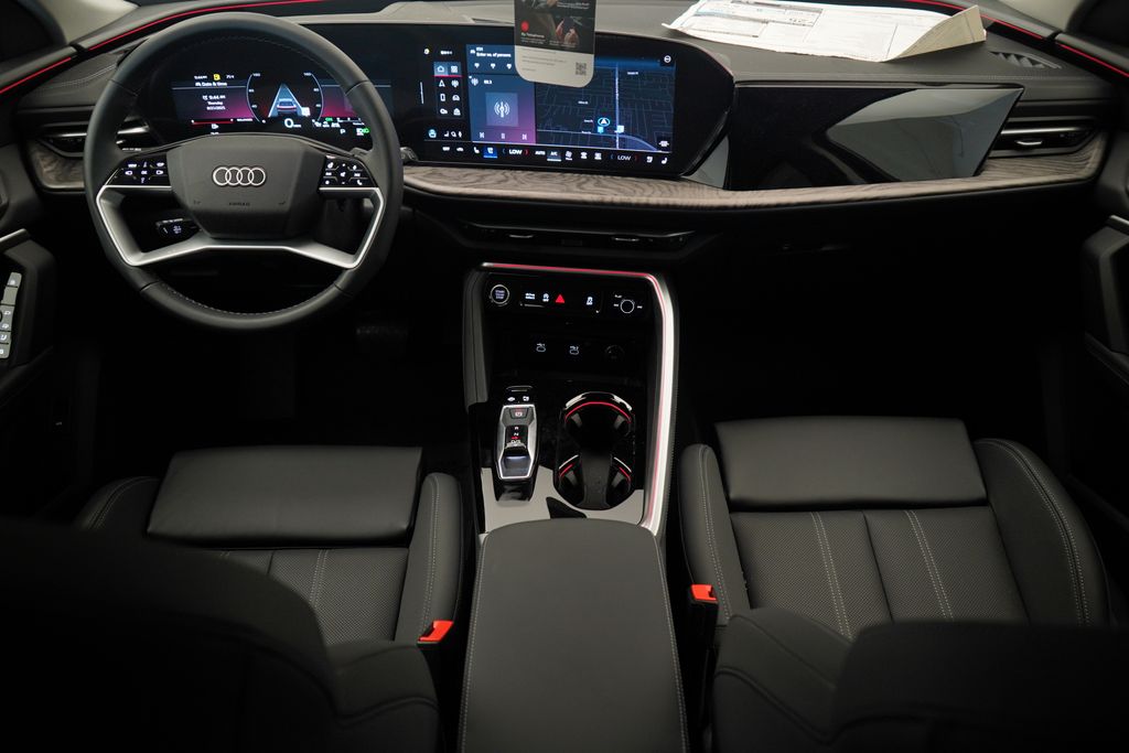 Thumbnail: 2025 Audi Q5 - 8