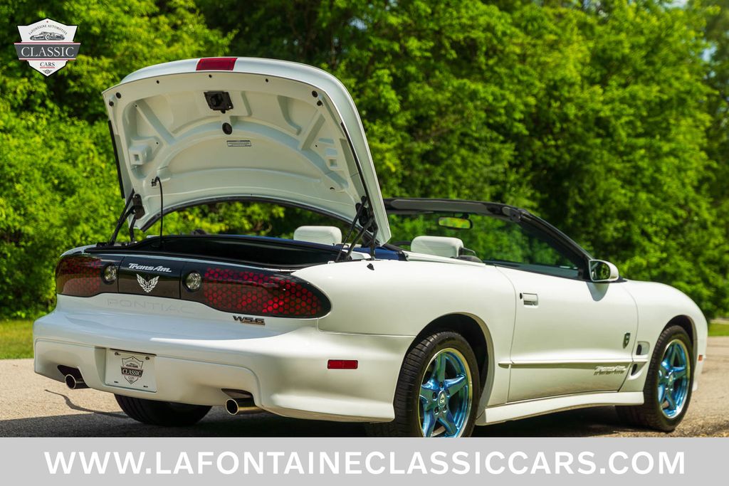 1999 Pontiac Firebird 18