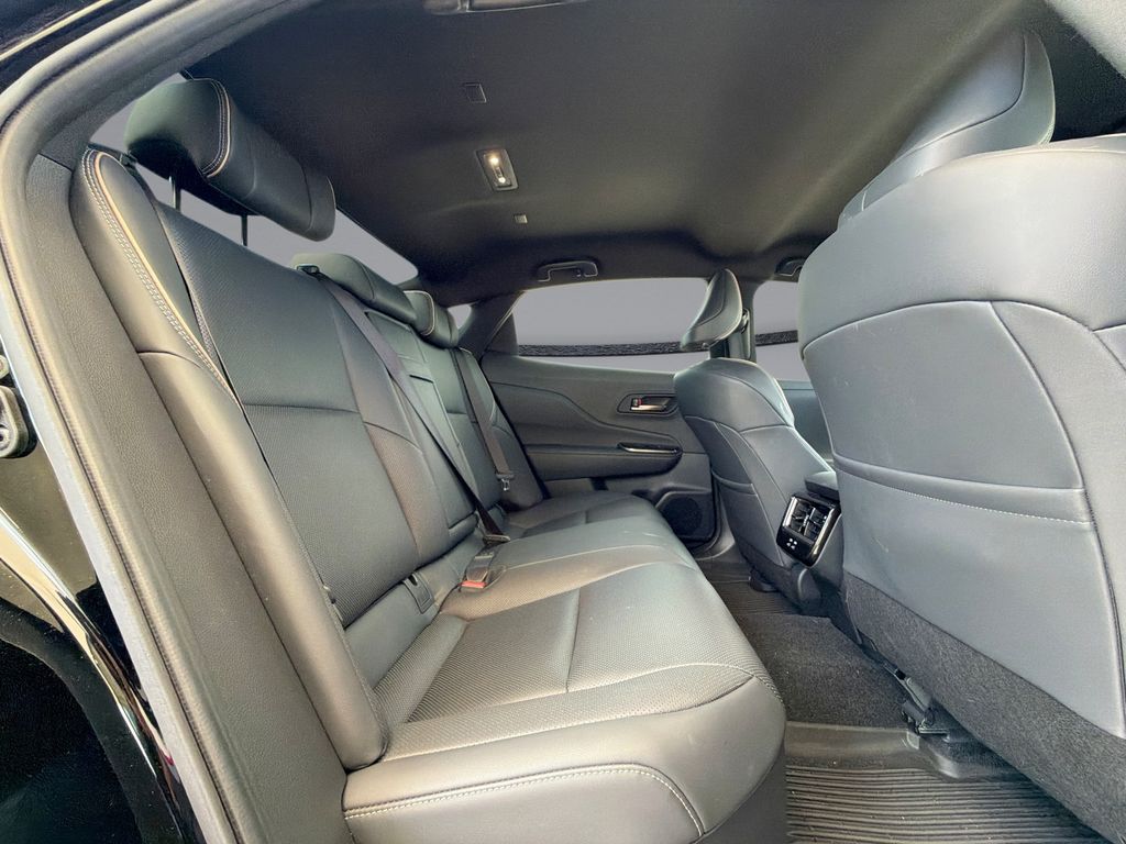 Thumbnail: 2025 Toyota Crown - 17