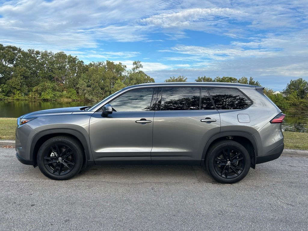 Thumbnail: 2025 Toyota Grand Highlander - 2