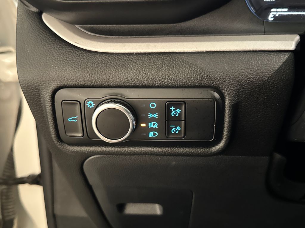 Certified Used 2023 White Ford XLT image 18