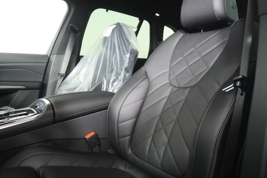 Thumbnail: 2026 BMW X5 - 11