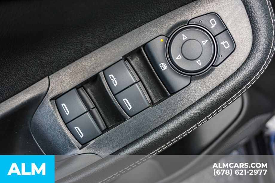 Used 2025 Black Buick Preferred image 47