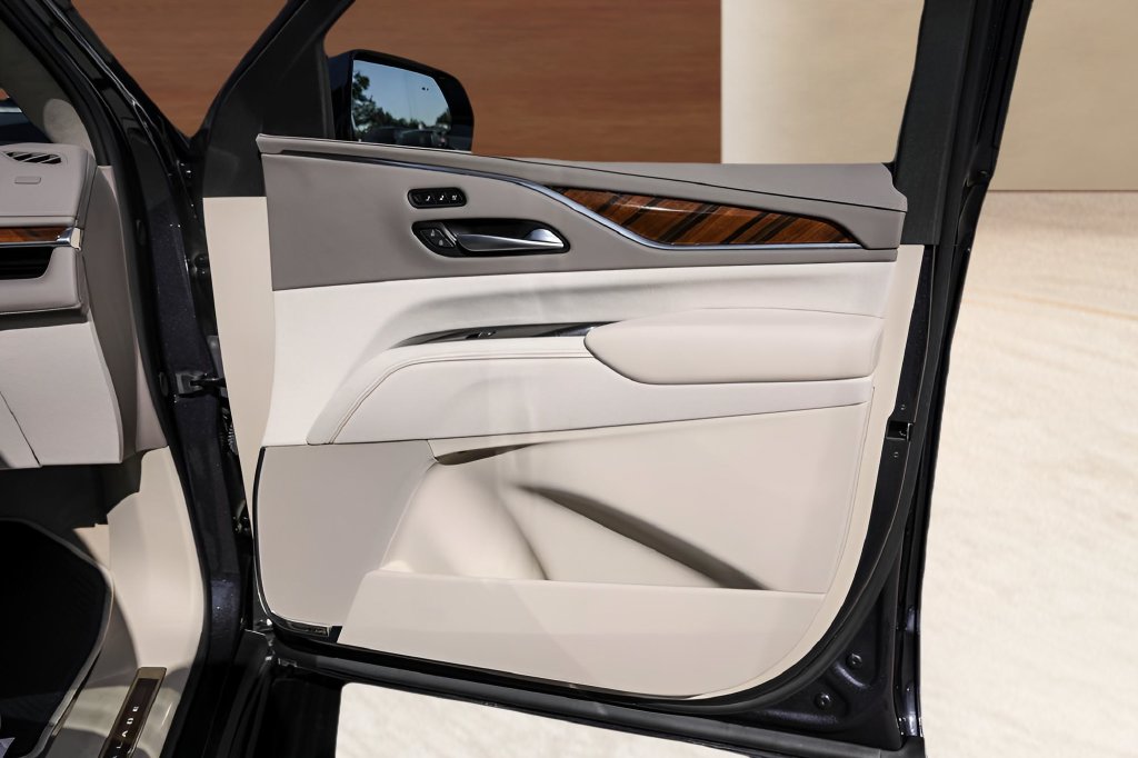Certified Used 2024 Gray Cadillac Premium Luxury Platinum image 30