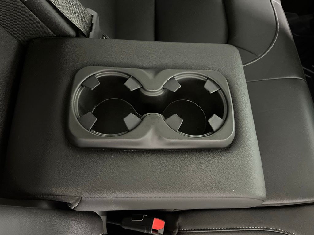 Thumbnail: 2021 Chevrolet Colorado - 16