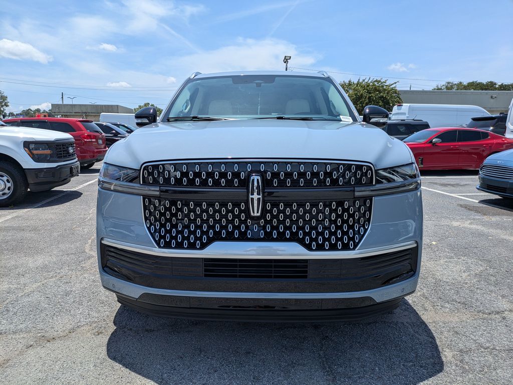 2027 Lincoln Navigator Reserve L