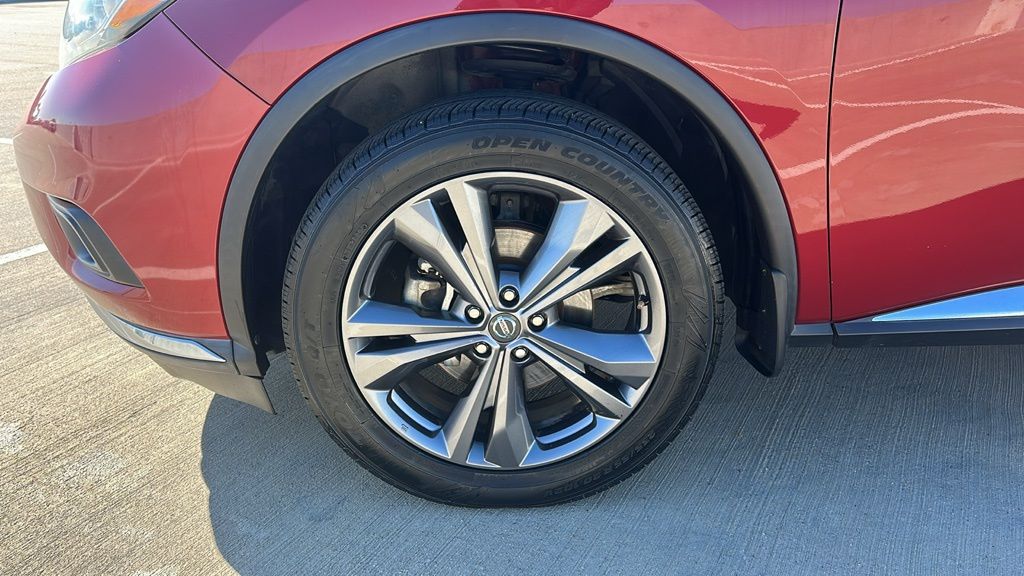 2017 Nissan Murano Platinum Red at Legacy Ford