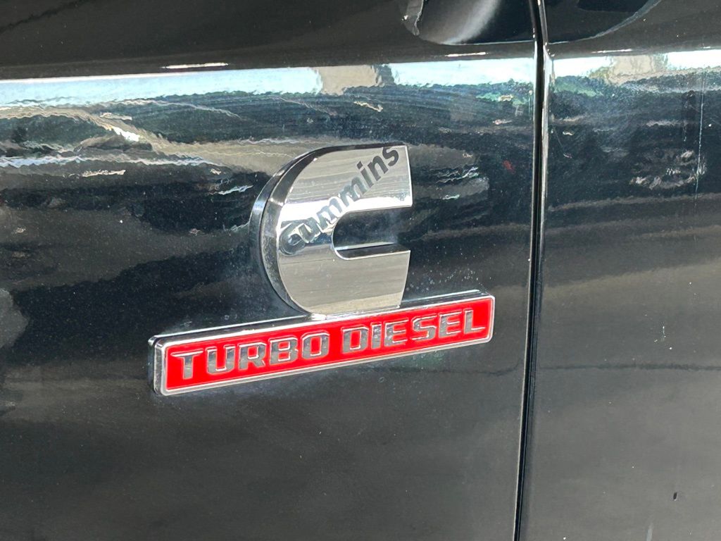 Used 2024 Diamond Black Crystal Pearlcoat Ram Longhorn image 30