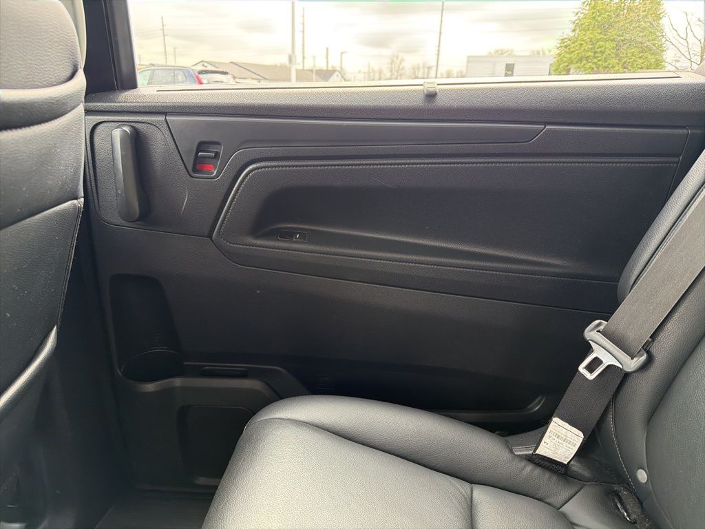 Thumbnail: 2023 Honda Odyssey - 25