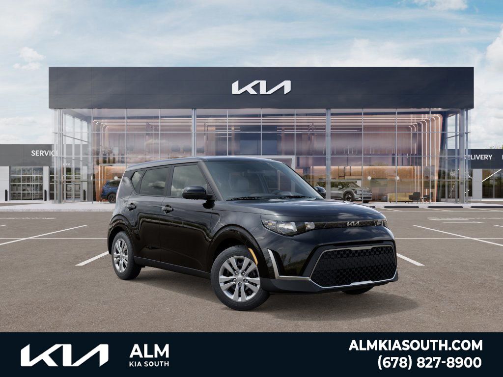 2025 Kia Soul LX photo 8