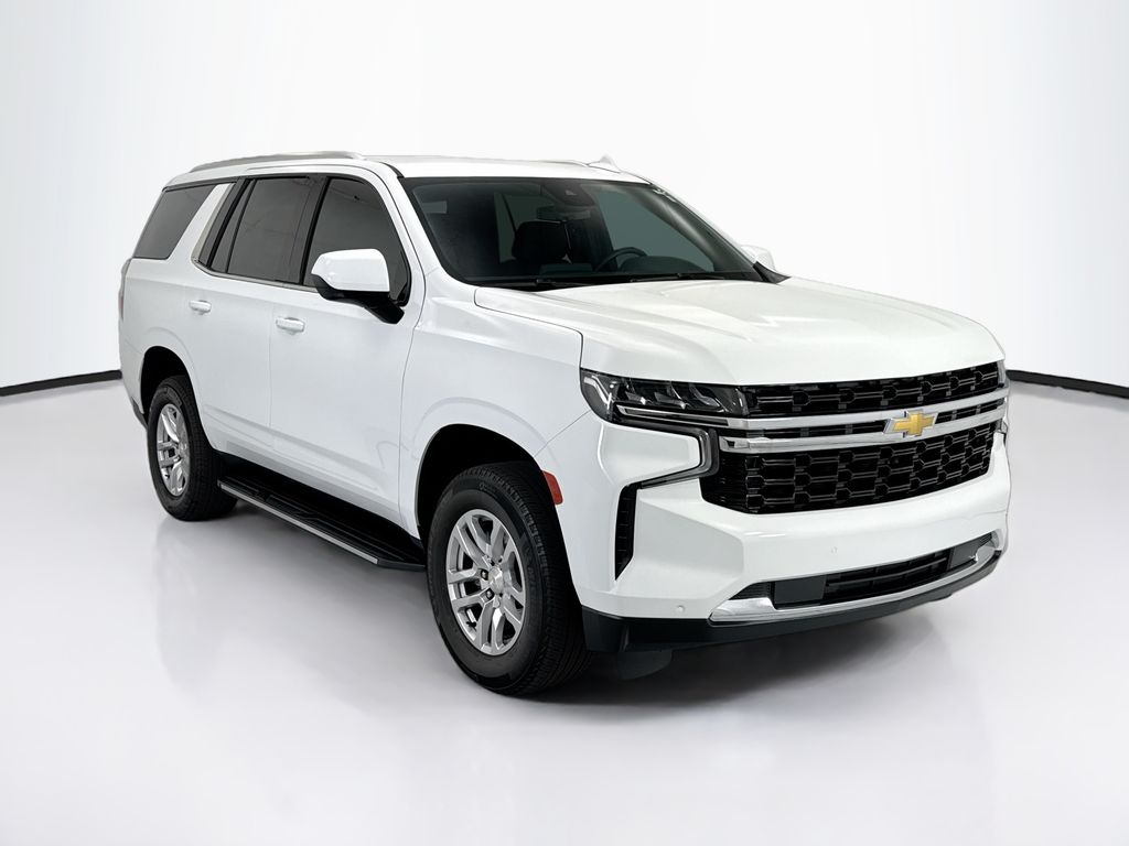 Thumbnail: 2024 Chevrolet Tahoe - 3