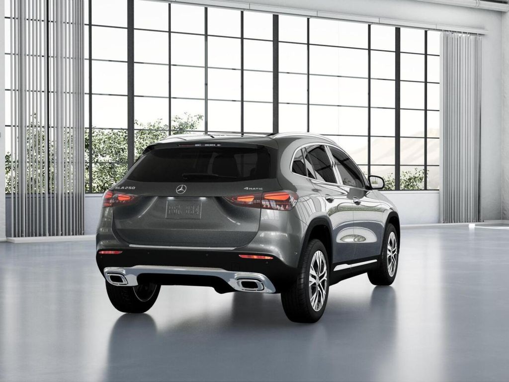 Thumbnail: 2026 Mercedes-Benz GLA - 23