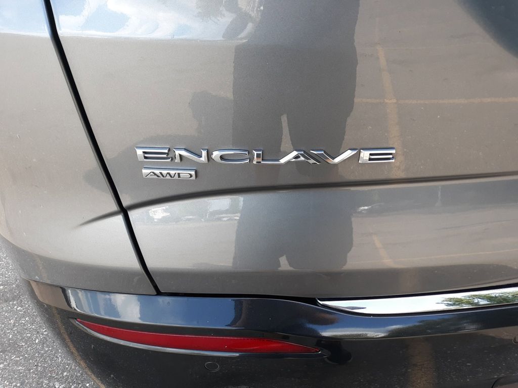 2021 Buick Enclave Essence 46