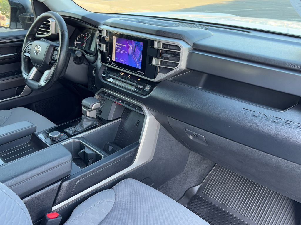 Thumbnail: 2022 Toyota Tundra - 23