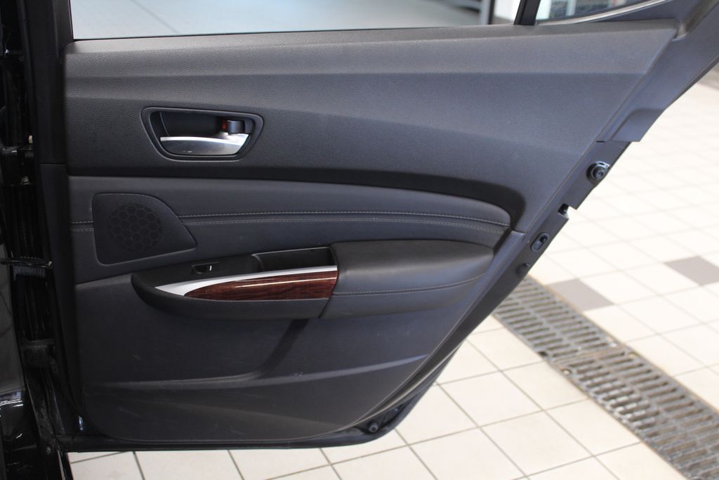 Thumbnail: 2015 Acura TLX - 29