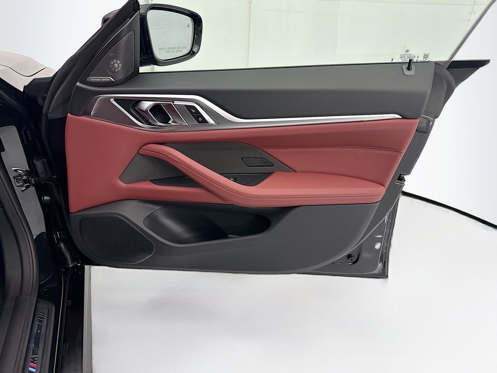 Thumbnail: 2026 BMW i4 - 24