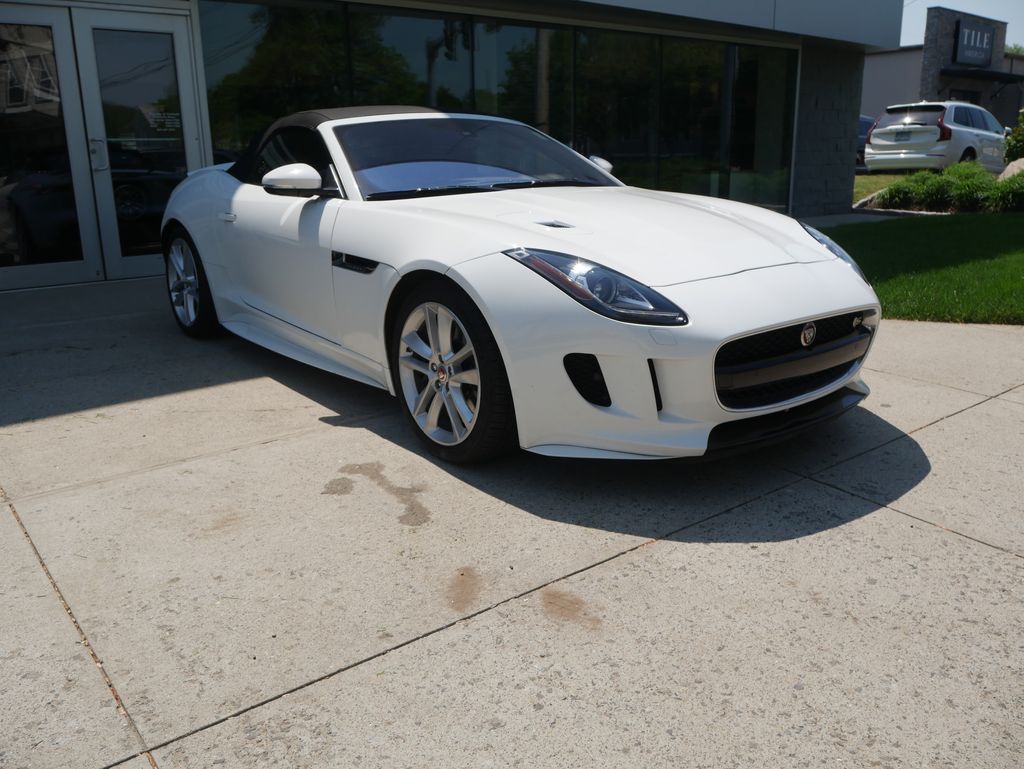 Thumbnail: 2017 Jaguar F-Type - 9