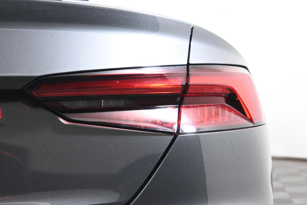 Thumbnail: 2019 Audi S5 - 21