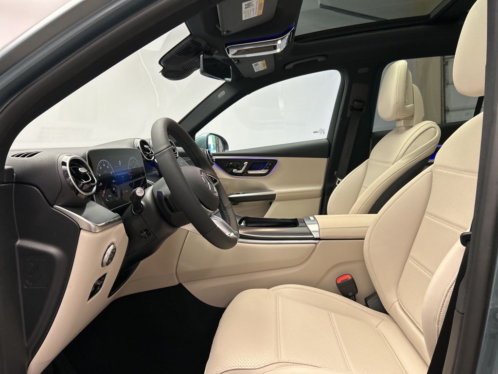 Thumbnail: 2026 Mercedes-Benz GLC - 12